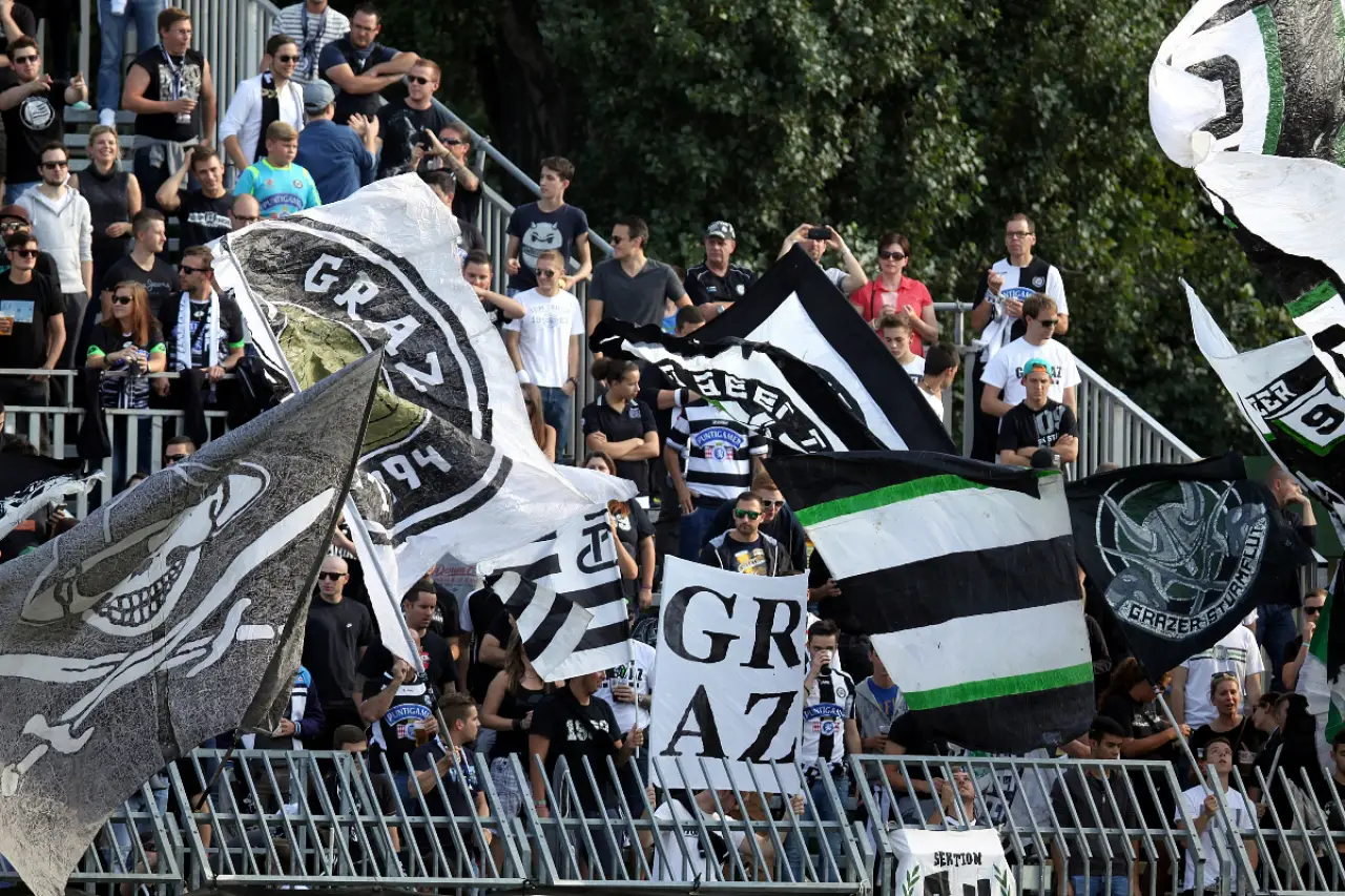 Sturm Graz taraftarları