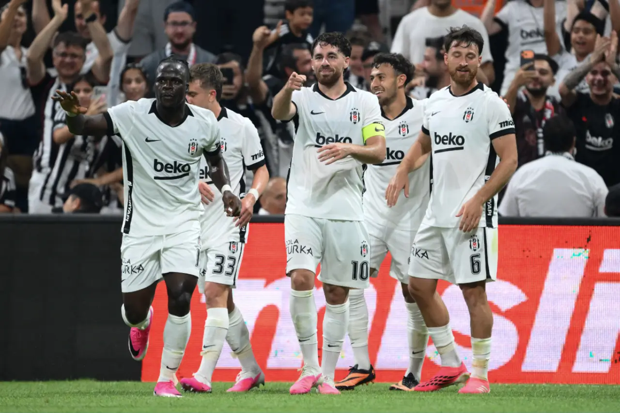Beşiktaş'ın UEFA Avrupa Ligi play-off turundaki rakibi belli oldu