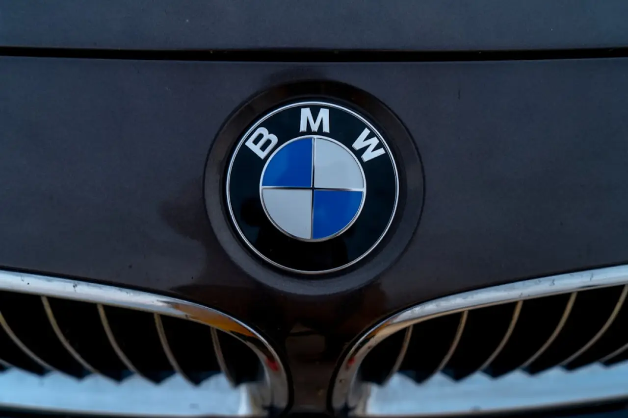 BMW'den küçülme kararı: 8 bin kişi işten çıkarılacak