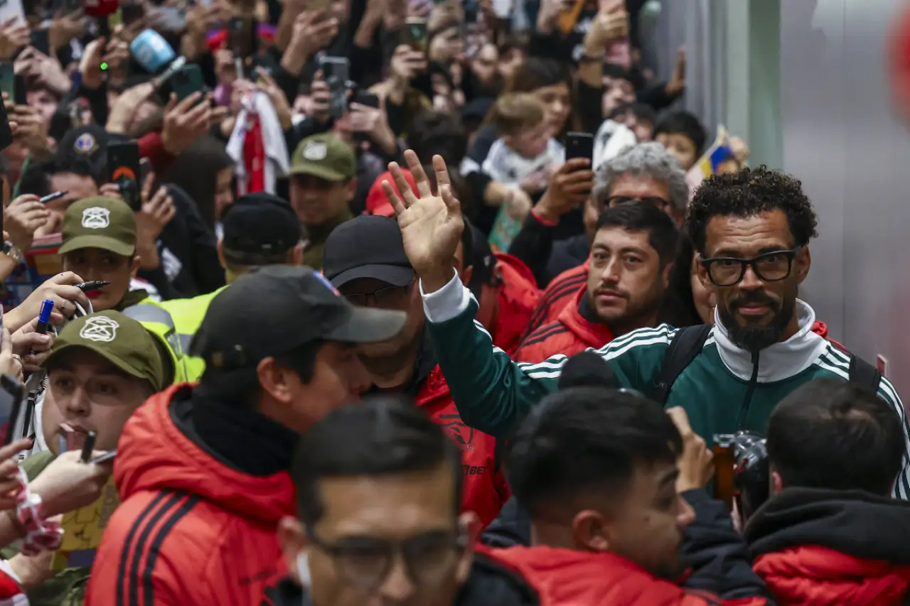 Şili'de Vozinha transferi hareketliliği: Yeşil Burun Adaları kalecisi, Colo-Colo için Santiago'da