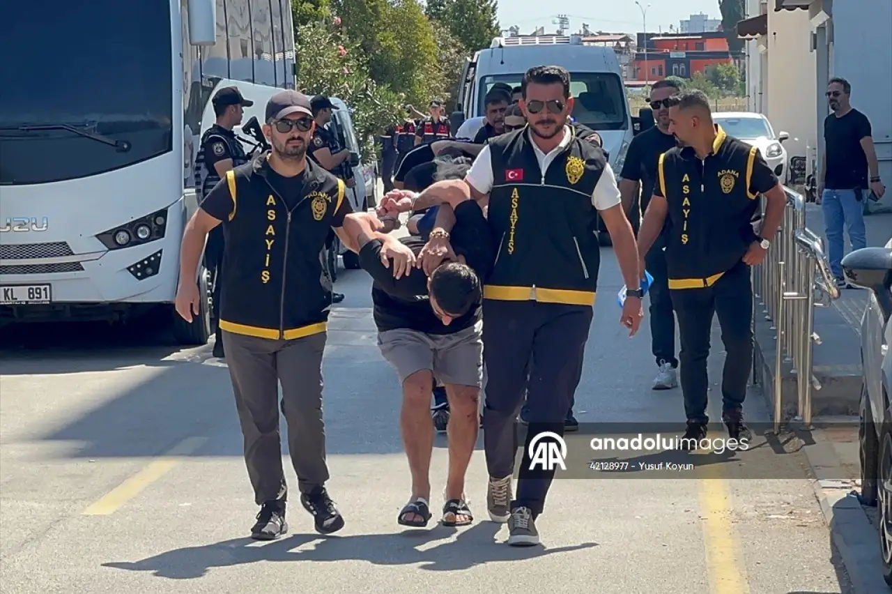 Adana'da sokak ortasında kadın cinayeti: Reyhan Acar soruşturmasında 13 kişi tutuklandı