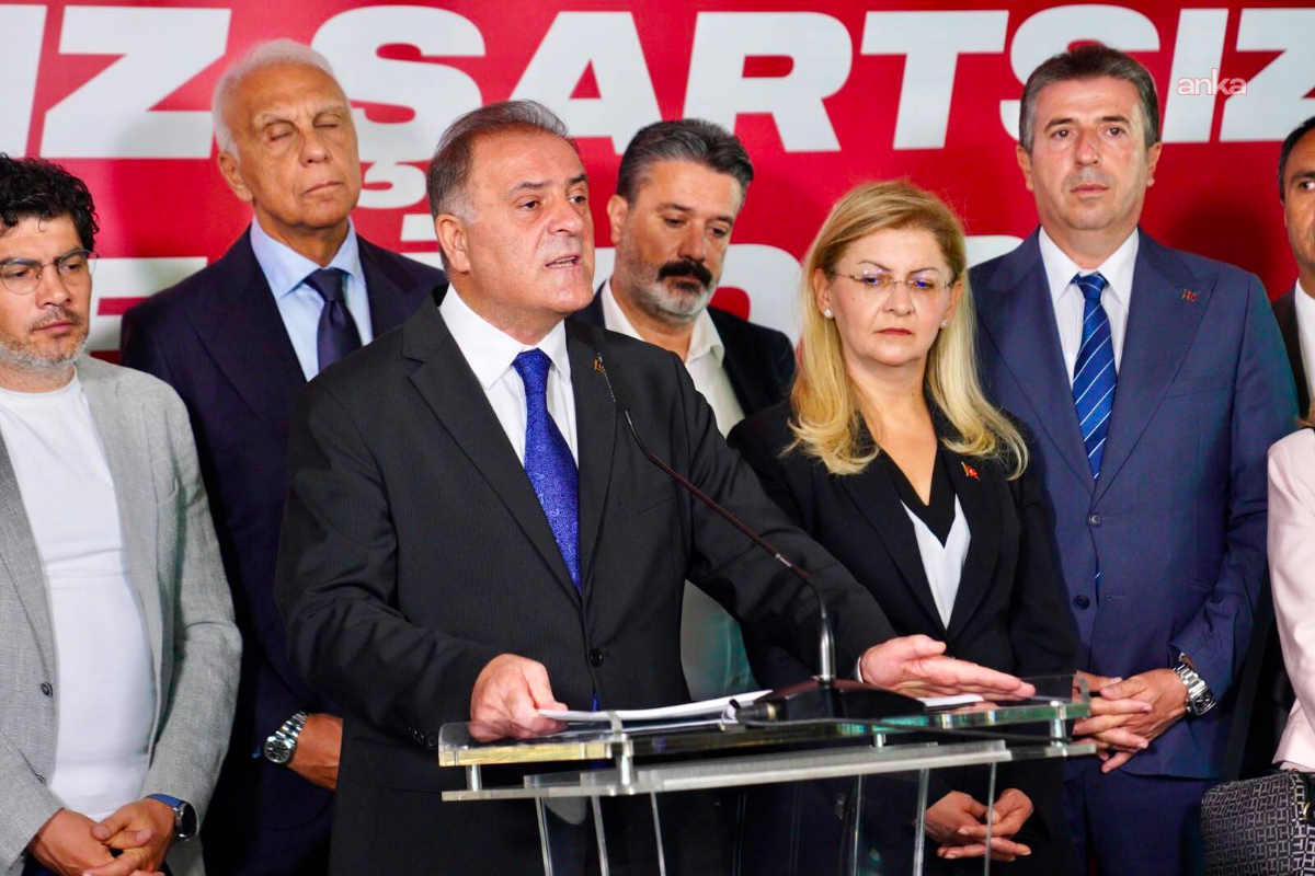 İBB Başkan Vekili Aslan, AKP'ye geçen Tuzla Belediye Başkanı Bingöl'e yanıt verdi