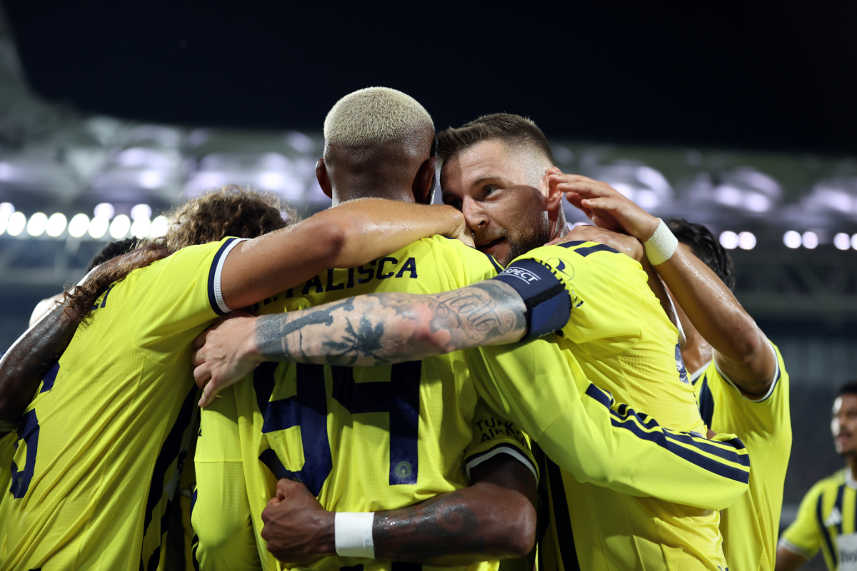 Fenerbahçe'ye Şampiyonlar Ligi'nde zorlu rakip: Lyon ya da Sparta Prag