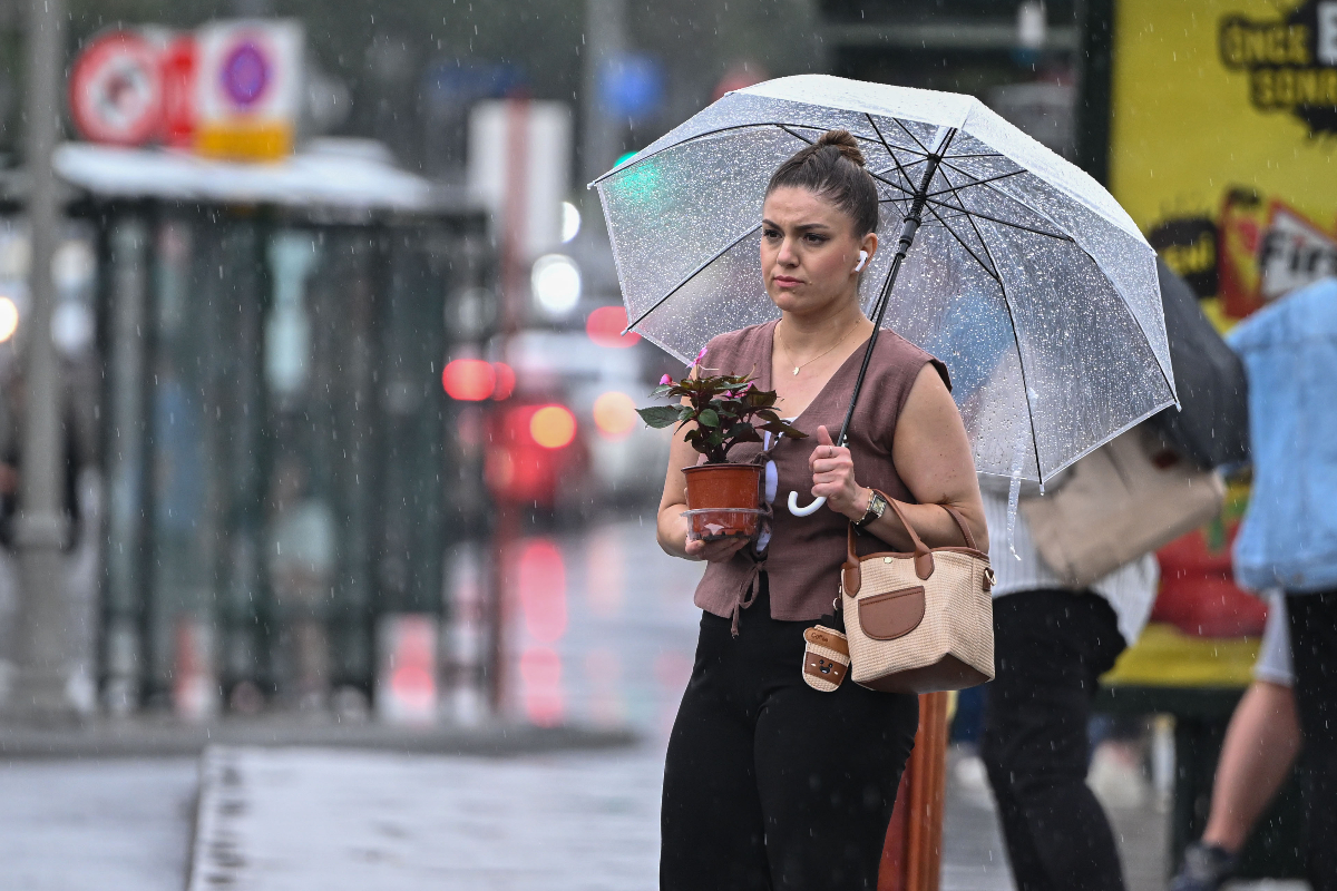 Meteorolojiden kuvvetli yağış ve rüzgar uyarısı: Sağanak hangi bölgelerde etkili olacak? (10.08.2026)