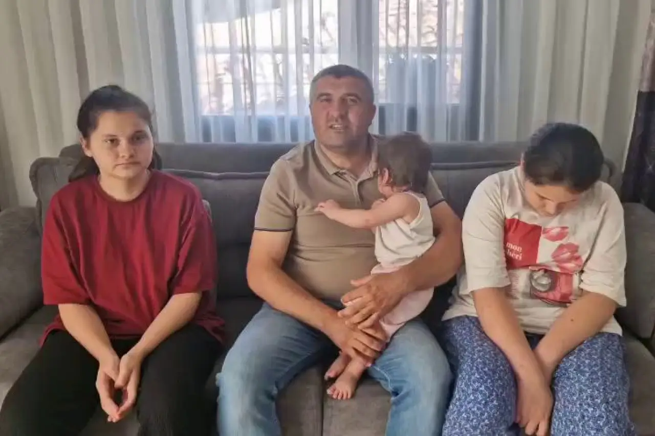 Geçim derdi büyüdü, yaptırdıkları ev icralık oldu: “Evimizi de kaybetmek istemiyoruz”