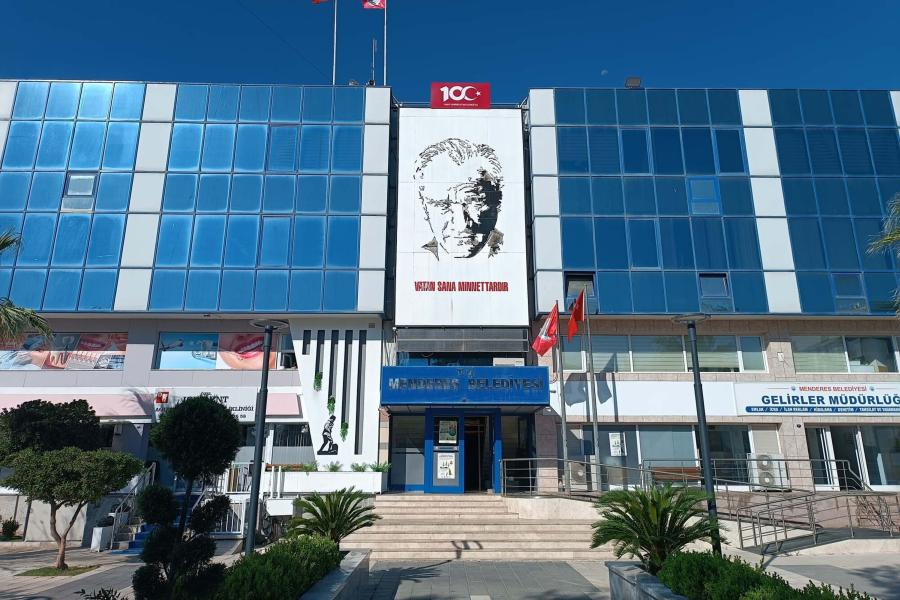 Menderes Belediyesi soruşturması: Başkan Yardımcısı gözaltına alındı, gözaltı sayısı 16'ya yükseldi