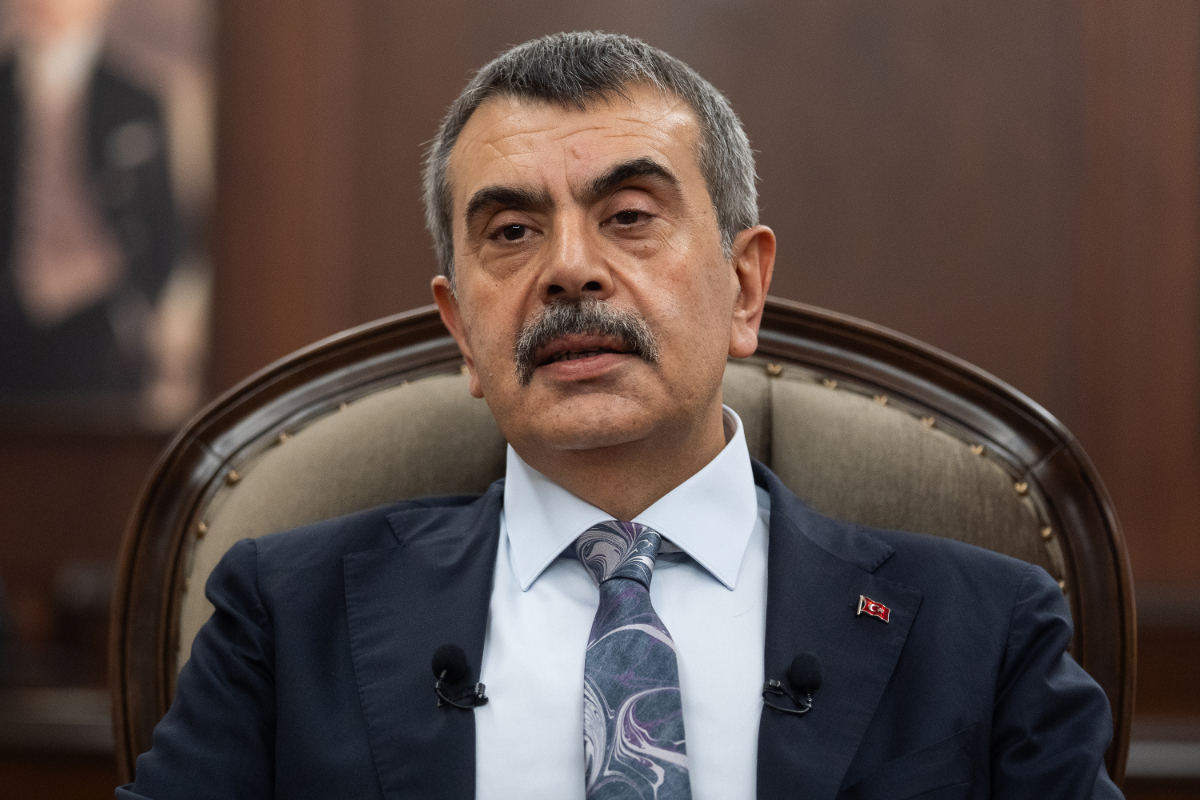 Bakan Yusuf Tekin binlerce ücretli öğretmene kadro kapısını kapattı