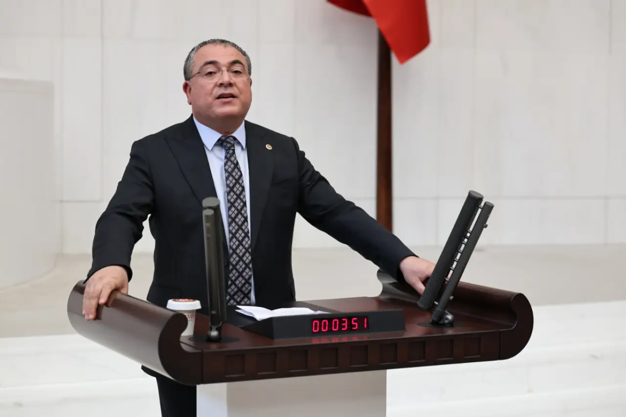 Yeni Partili Karakoz’dan çiftçilerin sorunları için Meclis araştırması önergesi