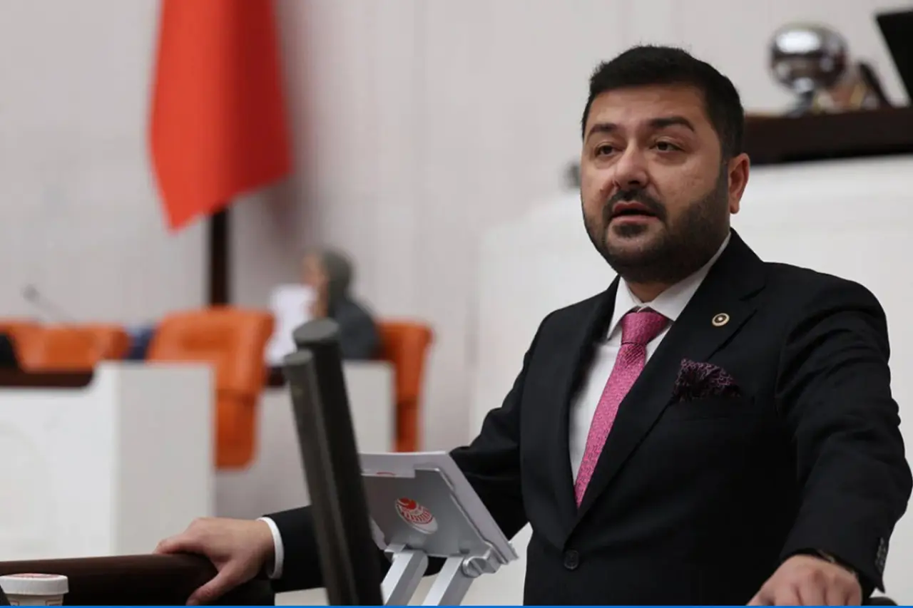 CHP’li Ahmet Baran Yazgan hakkında “cinsel taciz” iddiası: Darp edildi, soruşturma başlatıldı