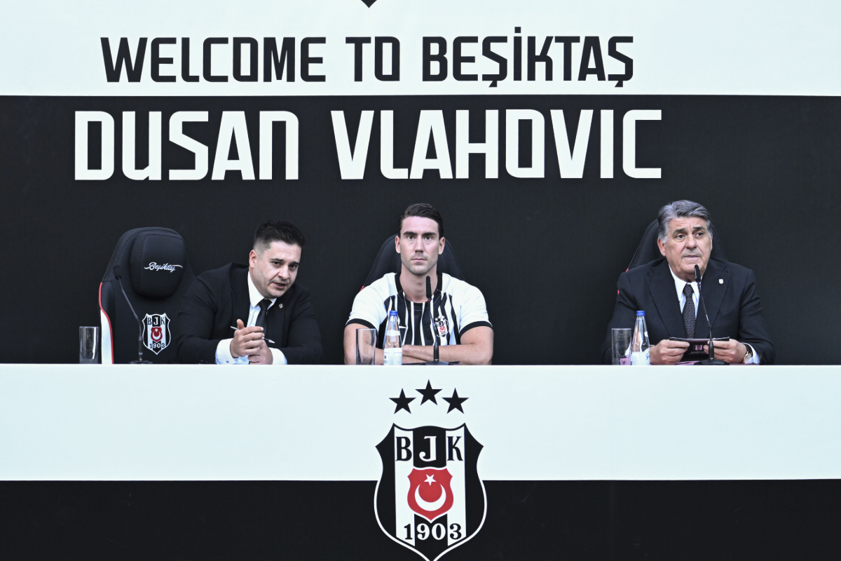 Beşiktaşlı Vlahovic transfer sürecinde aldığı sürpriz telefonu anlattı