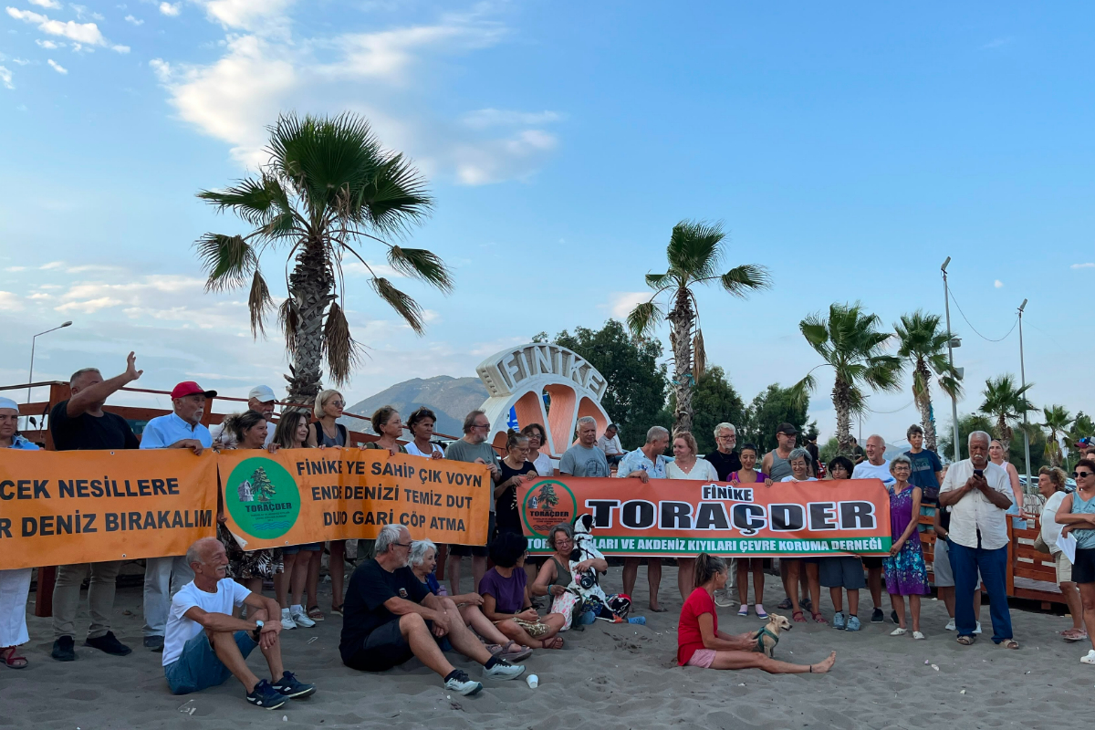 Antalya, Turkey, Gathered in the Evening to Protest Coastal Concretization and Sea Pollution, Demanding Solutions for Shoreline in Türkiye