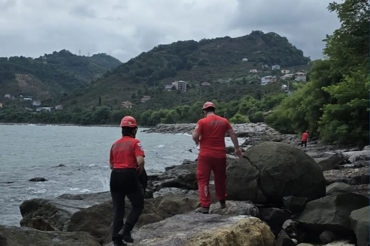 Giresun’da sel sonrası arama çalışmaları devam etti