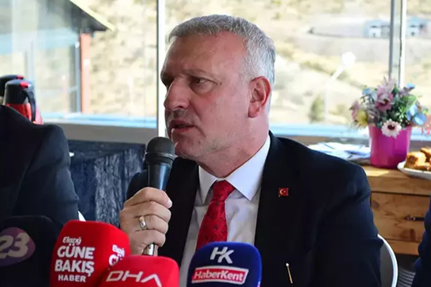 Erdoğan'ın başdanışmanı Oktay Saral'dan Alparslan Kuytul'a: 'Sıra sana da gelecek'