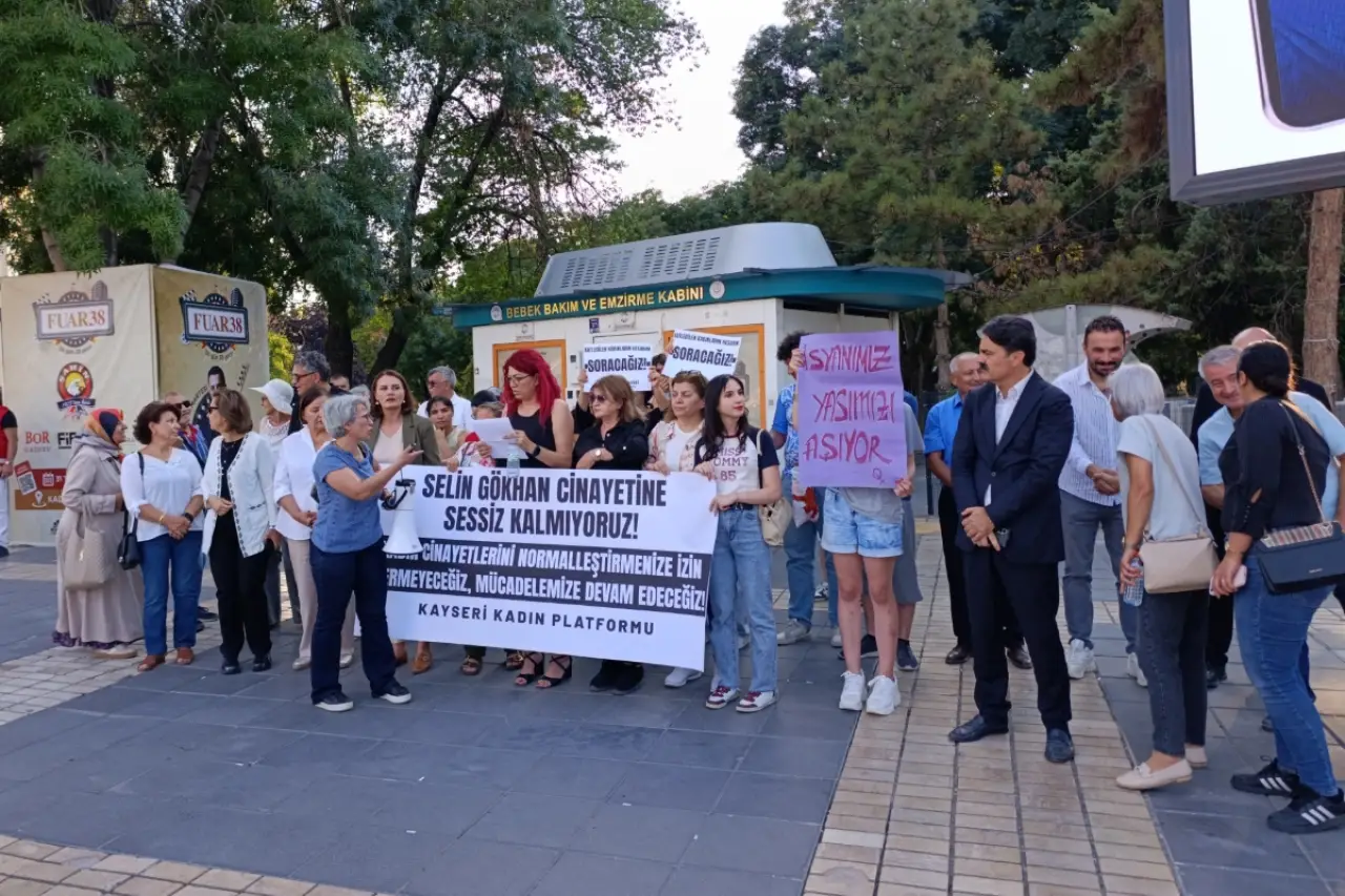 Kayseri’de 5. kattan aşağı atılarak katledilen Selin Gökhan için eylem
