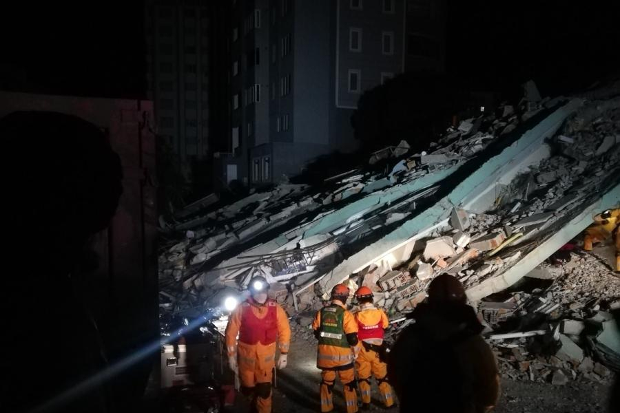 Depremde yıkılan Proton Apartmanı ek bilirkişi raporu: İmar İşleri Müdür yardımcıları için "idari sorumludur" denildi
