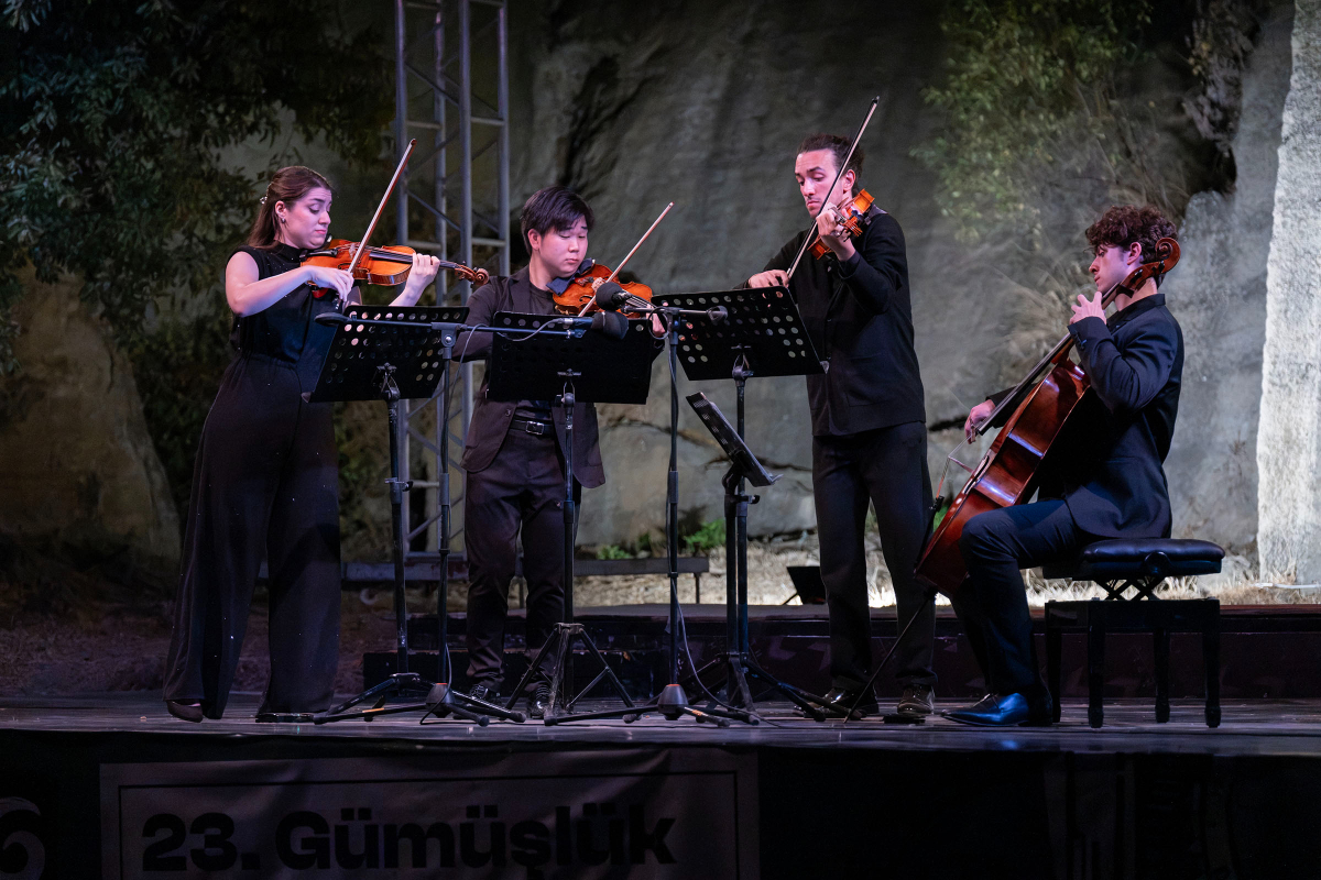 Gümüşlük’te klasik müzik rüzgarı: Varyon Quartet sahnede