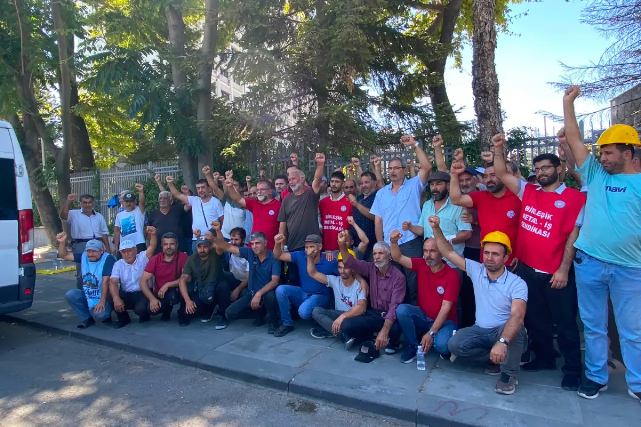 Maden işçileri seslendi: “Öldükten sonra uyanamazsınız, ölmeden ses çıkaralım”