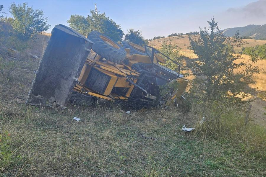 Samsun'da iş cinayeti: Devrilen iş makinesinin operatörü öldü