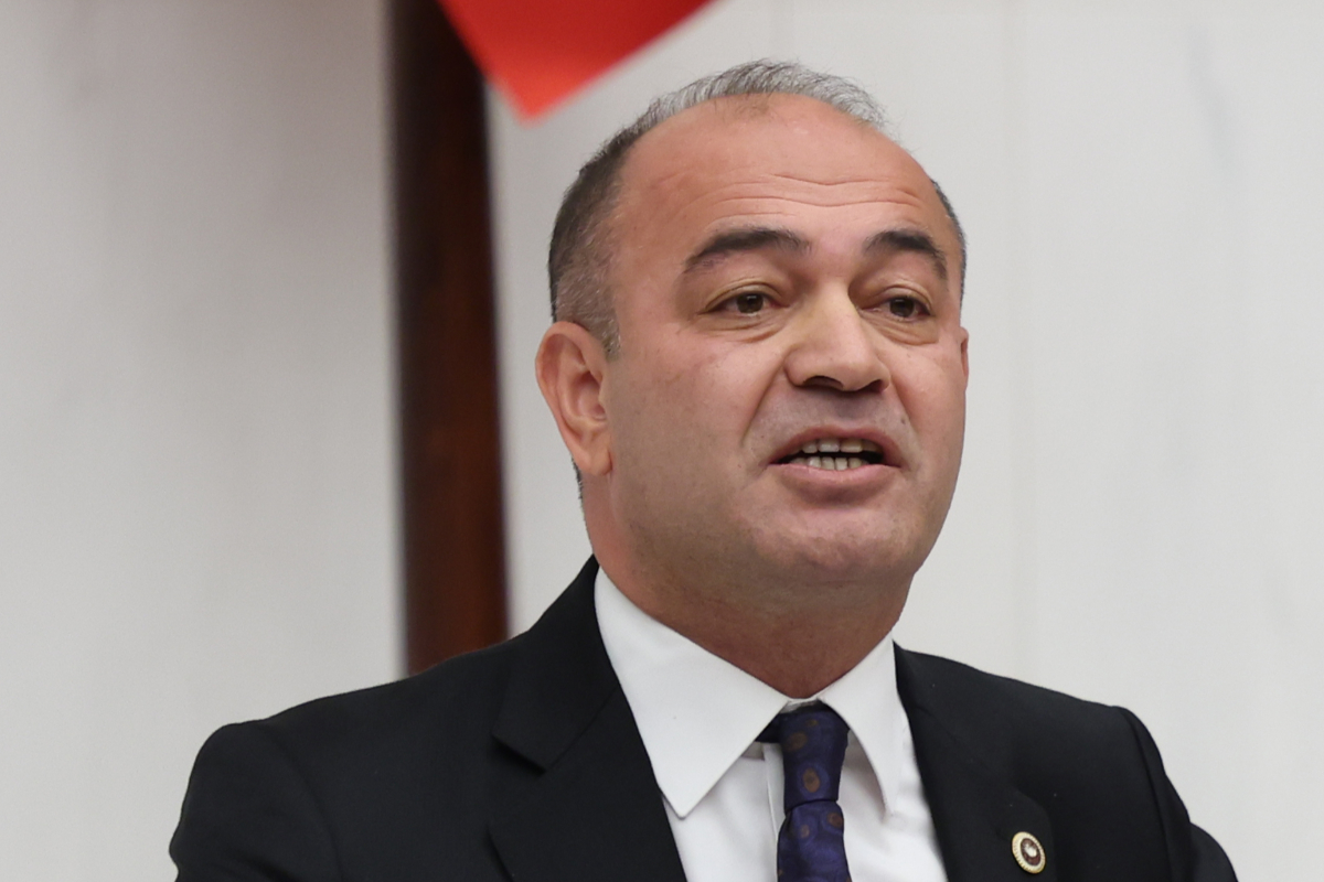 Yeni Partili Karabat’tan 'fon vurgunu' tepkisi: On milyarlarca liralık rant sağlandı, hesaplar incelenmeli