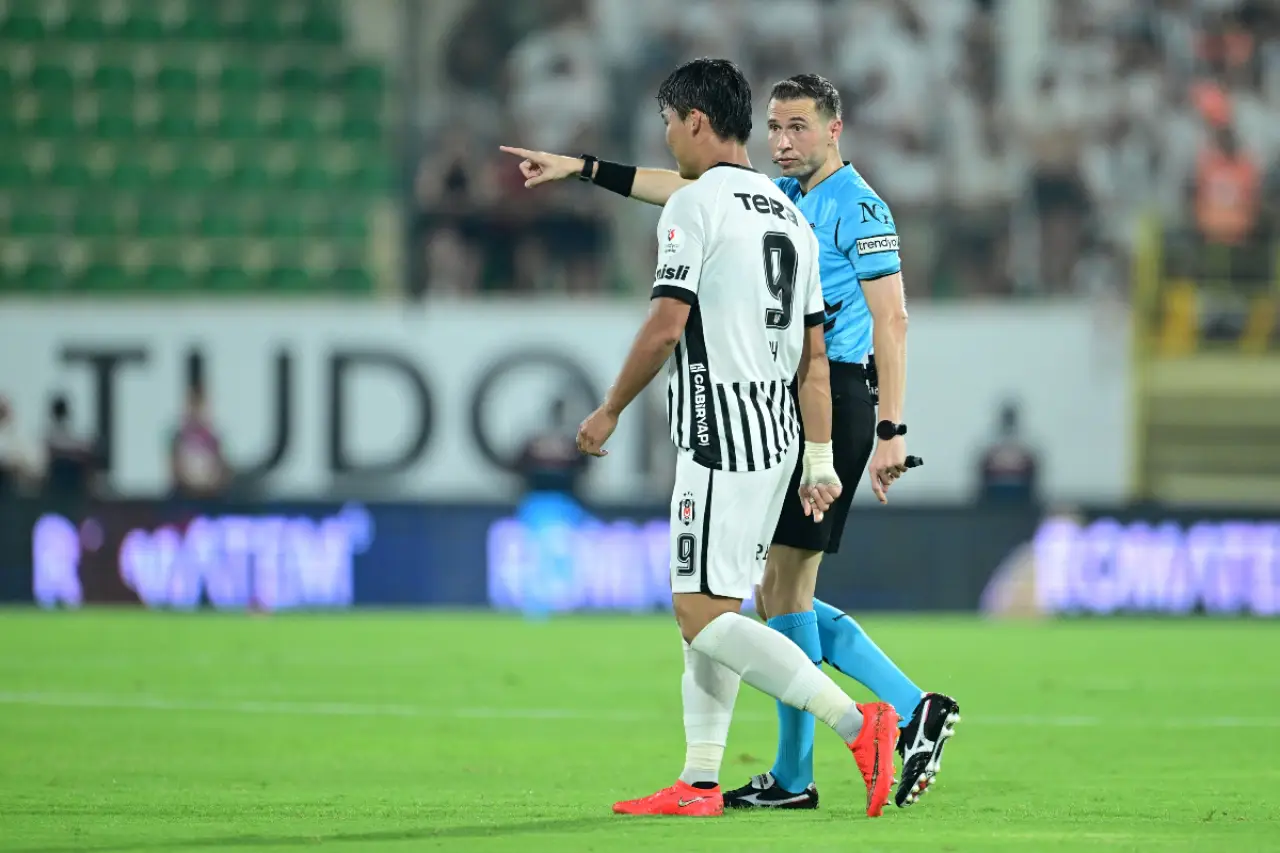 Beşiktaş'tan Alanyaspor maçı sonrası tepki: Art niyetli hakemleri istemiyoruz