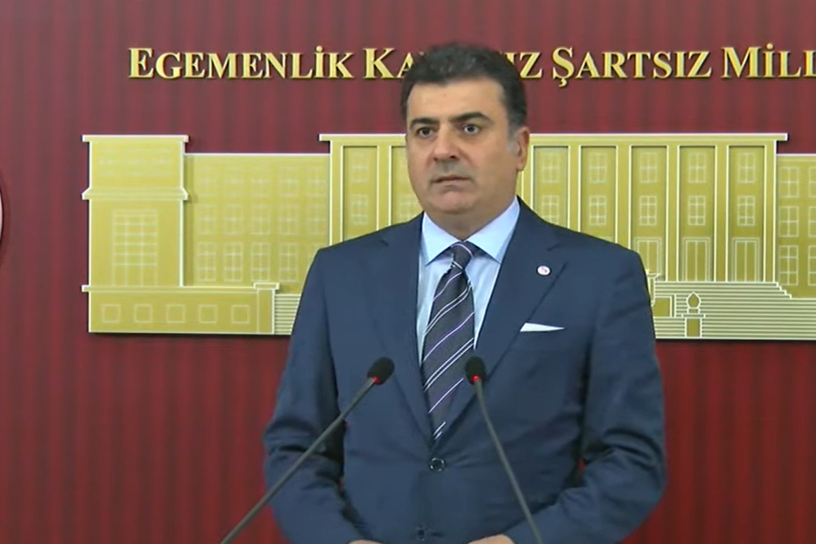 Yeni Partili Zeynel Emre: 'Üye sayısında 400 bini geçmiş durumdayız'