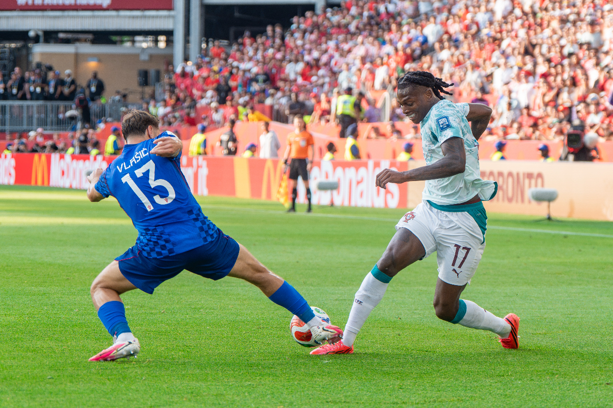 Leao transferinde kriz: Galatasaray'ın önünde iki engel var