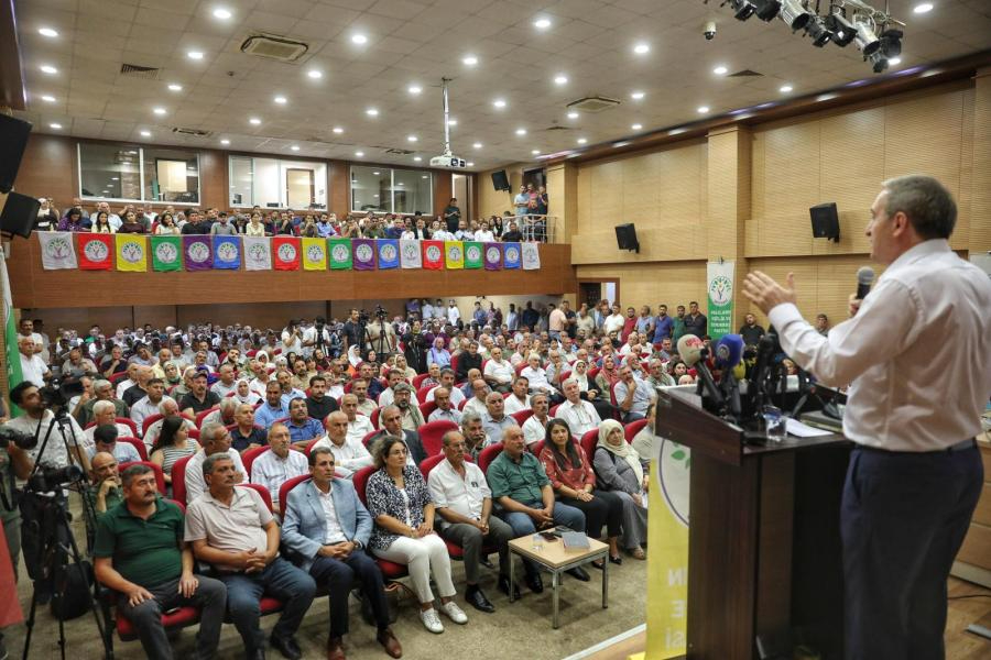 Bakırhan: Yasa bir eşiktir; taleplerimiz için mücadeleyi sürdüreceğiz