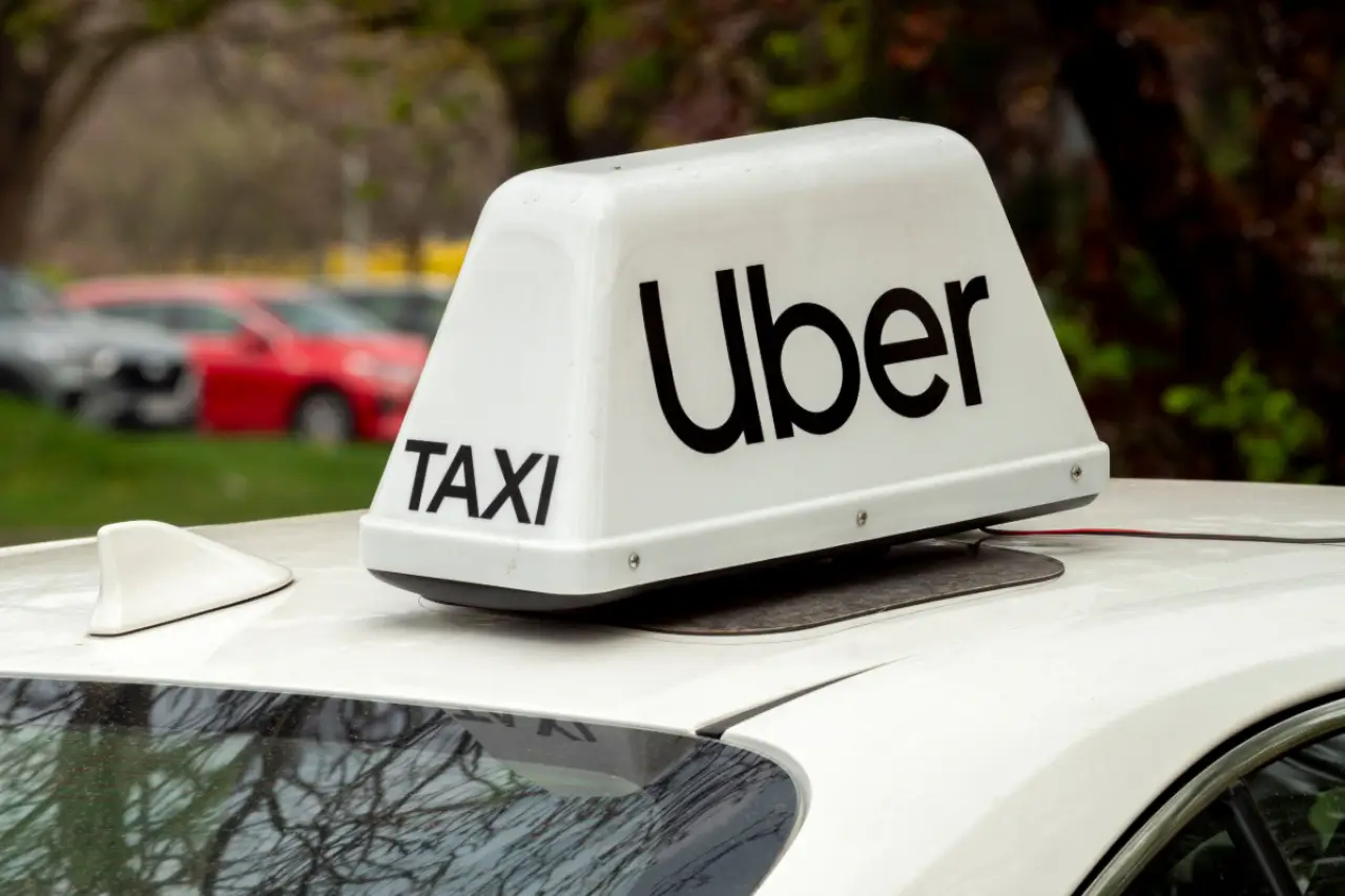 Uber'de yeniden yapılanmanın faturası emekçilere: 3 bin 300 çalışan işten çıkarılacak