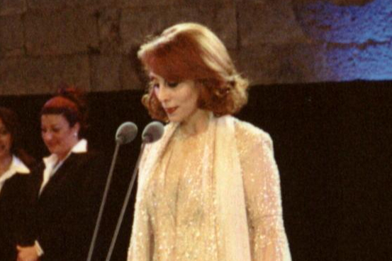 Fairuz in btd concert 2001