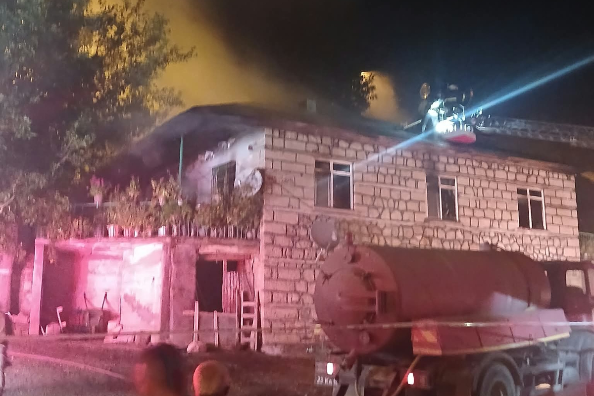 Elazığ'da evde çıkan yangında iki kişi hayatını kaybetti