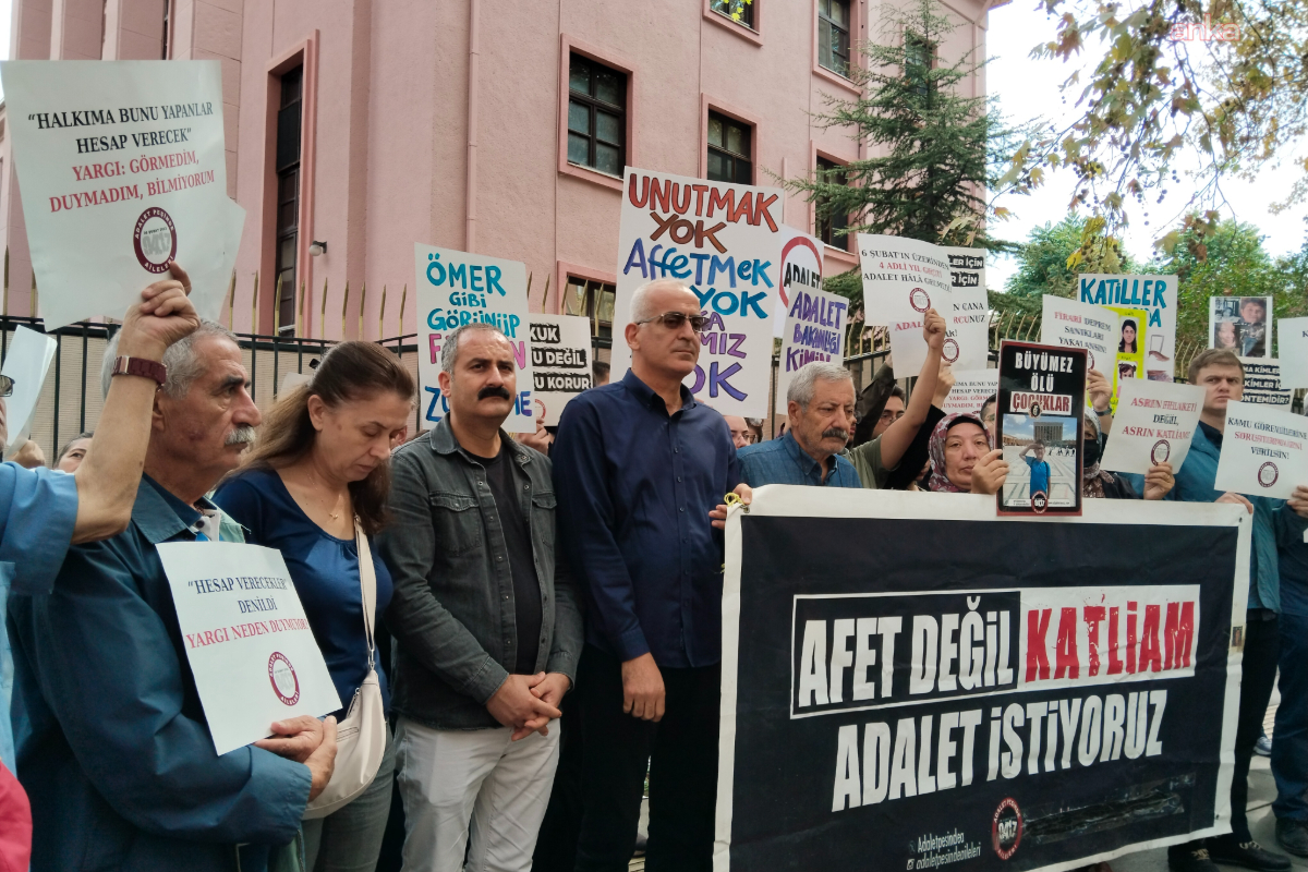 Depremzedelerin Adalet Bakanlığı önündeki nöbeti 10. gününde: 'Taştan ses var, bakanlıktan yok'