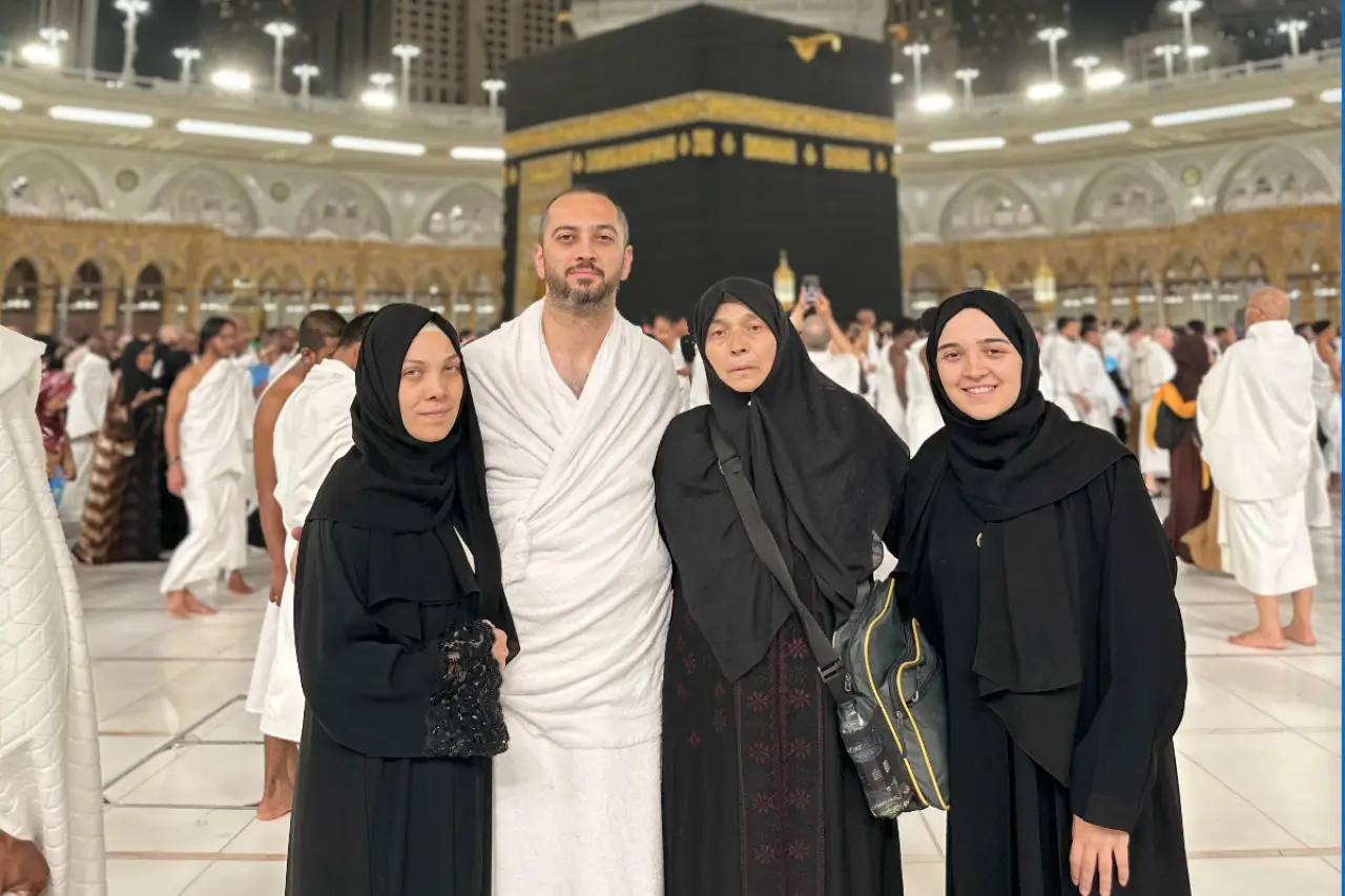 Umre için gittikleri Suudi Arabistan'da mahkemelik oldular, 8 aydır evlerine dönemiyorlar