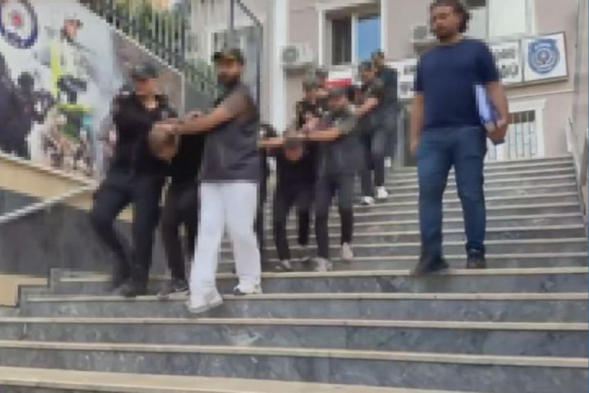 Kağıthane'de servis araçlarını ateşe veren 9 şüpheli tutuklandı - Evrensel