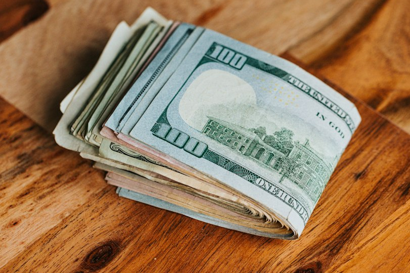 Döviz kurları güne farklı başladı: Dolar yükseldi, avro düştü