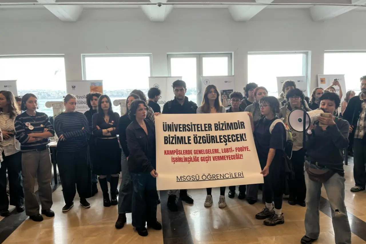 Mimar Sinan Üniversitesinde kulüp tanıtımlarına ÖGB müdahalesi