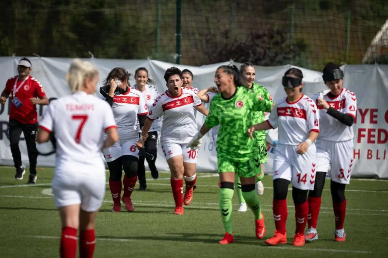 Görme Engelli Kadın Milli Futbol Takımı namağlup Avrupa Şampiyonu oldu