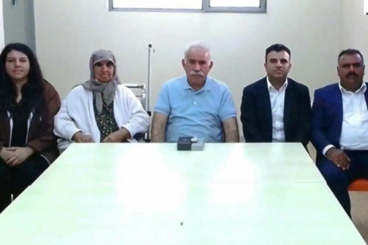 Aileler görüş için İmralı'ya gitti