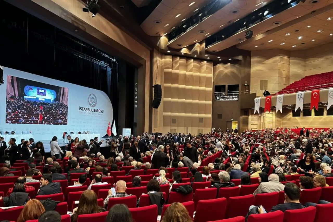 İstanbul Barosu Genel Kurulu başladı: Yeni baro yönetimi yarın seçilecek