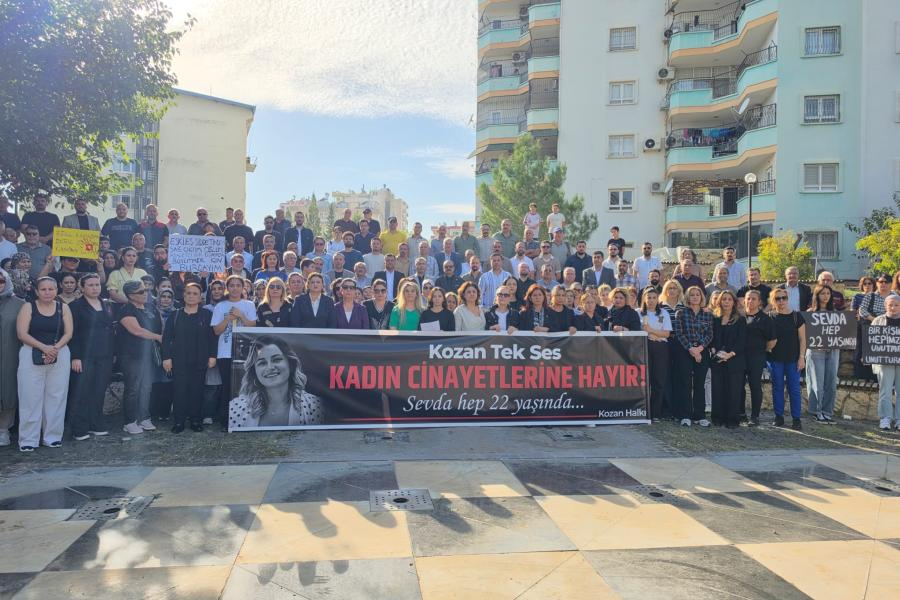 Kozanlılar kadın cinayetini protesto etti: “Sevda hep 22 yaşında kalacak”
