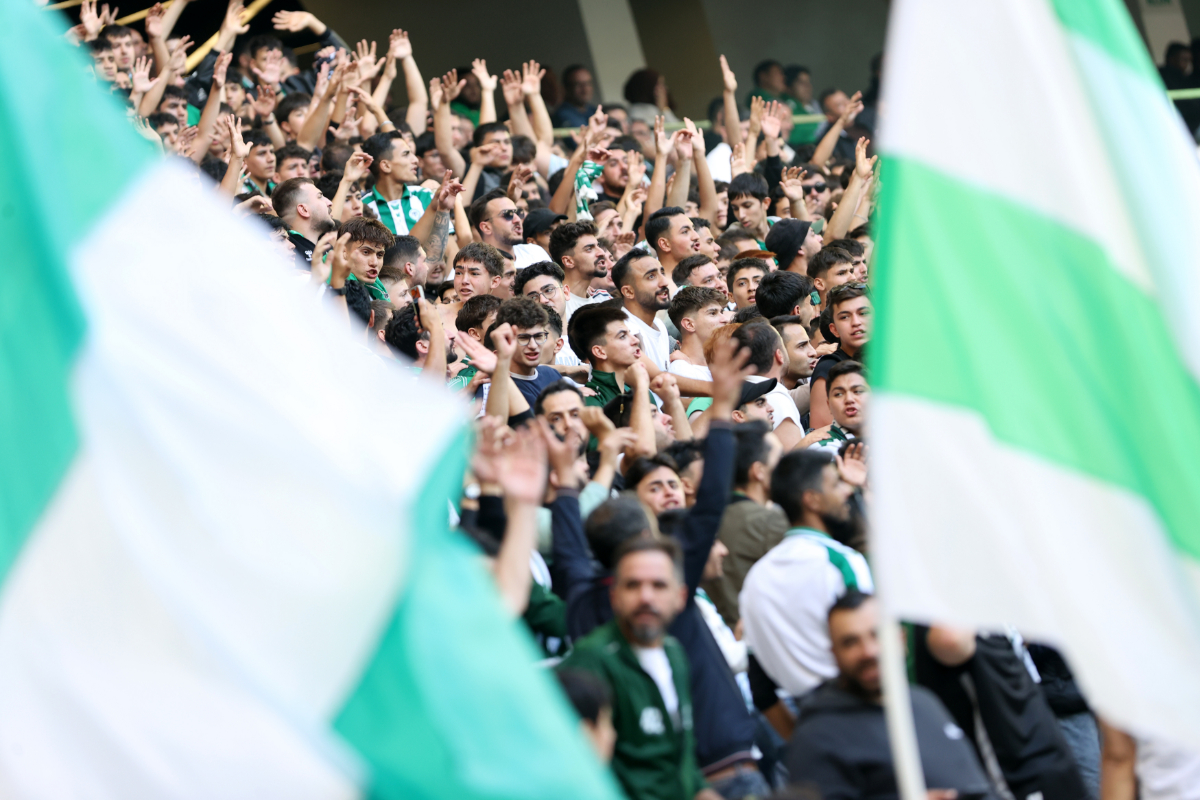 Konyaspor'dan İrfan Can Eğribayat'a, Leylim Ley'li 'konsantrasyon' göndermesi
