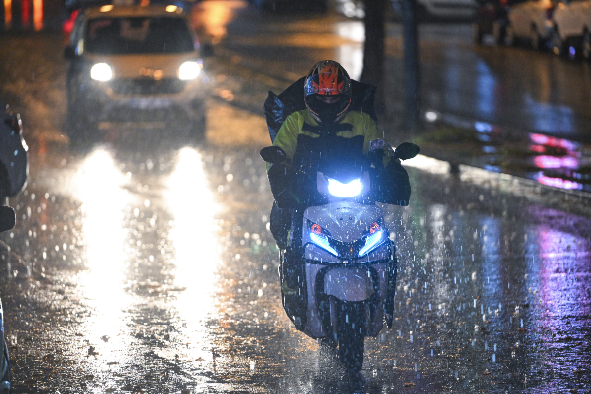 Kocaeli'de sağanak yağış bekleniyor: Motosiklet ve skuterlerin trafiğe çıkışı yasaklandı