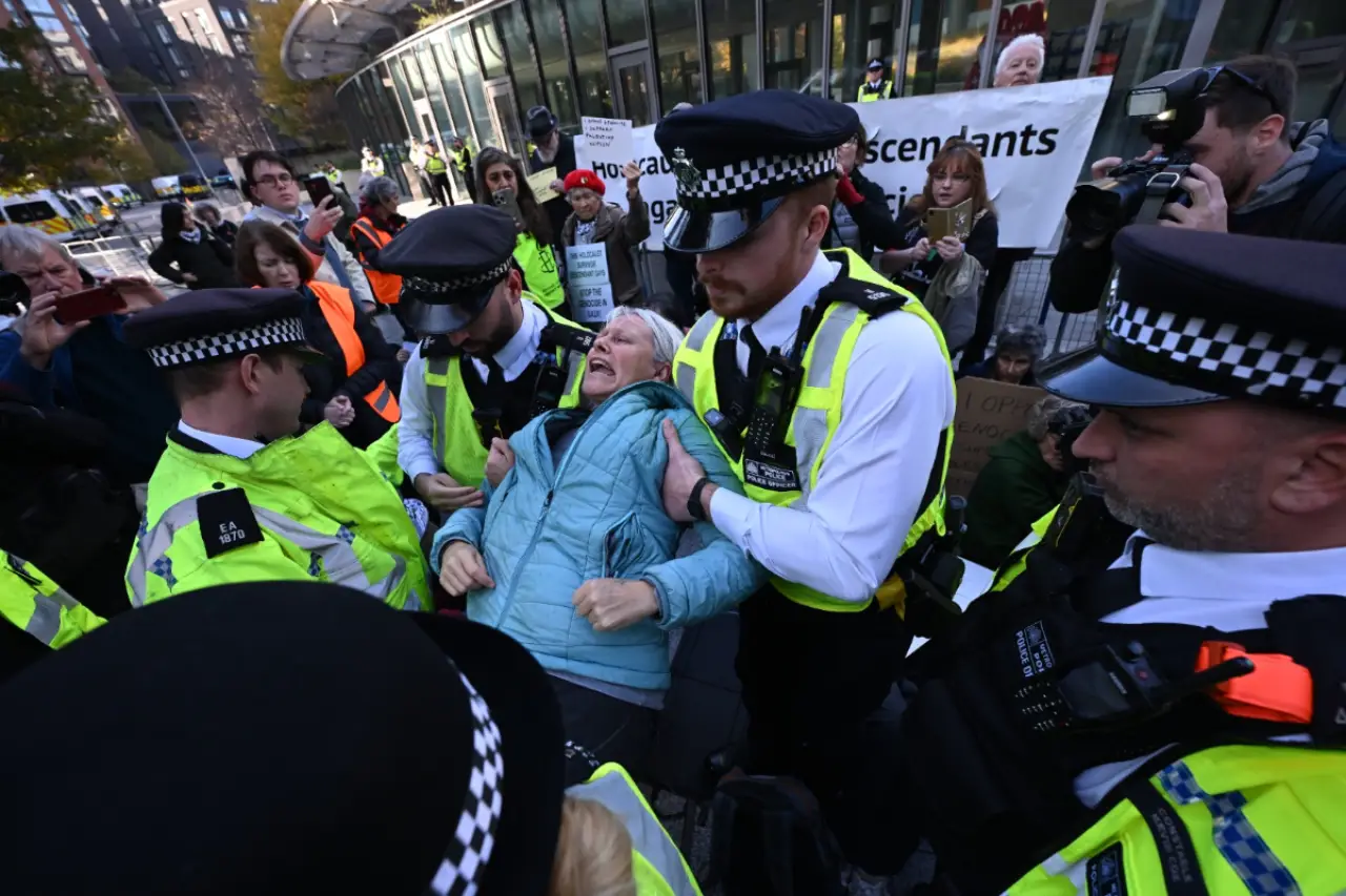 Londra'da Palestine Action grubuna destek