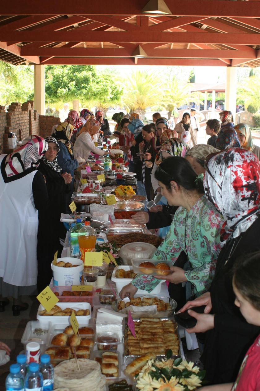 Büyük öykücünün şairliği