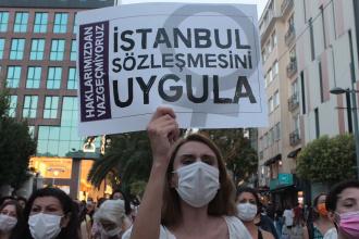 Yıllar geçse de üstünden eşit haklar istiyorum