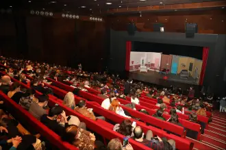 Muhsin Ertuğrul Okumaları, “Sen Olsaydın” oyunuyla devam ediyor