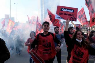 "Bu sene de Denizlerin yolunda, Filistin'in yanında"