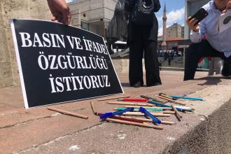 DFG: Nisan ayında 8 gazeteci tutuklandı