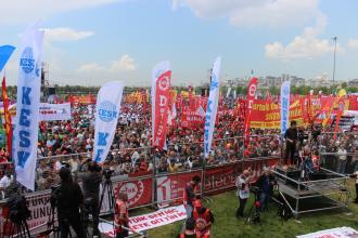 Bir sanayi sitesinden 1 Mayıs manzarası: Mesai zorlaması, gözaltı korkusu, sendikasızlık…