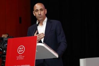 CAS, İspanyol kadın futbolcuyu taciz eden eski federasyon başkanı Rubiales'in 3 yıl men cezasına itirazını reddetti