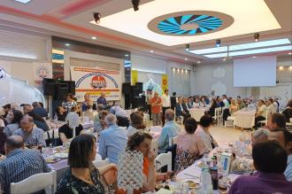 KESK Denizli'de 1 Mayıs öncesi dayanışma yemeği düzenledi